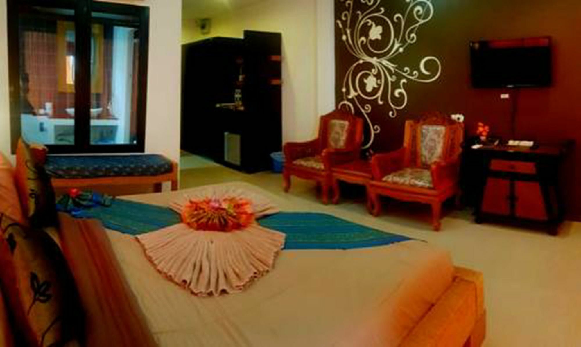 Rockwell Boutique Suites Hua Thanon  Екстериор снимка